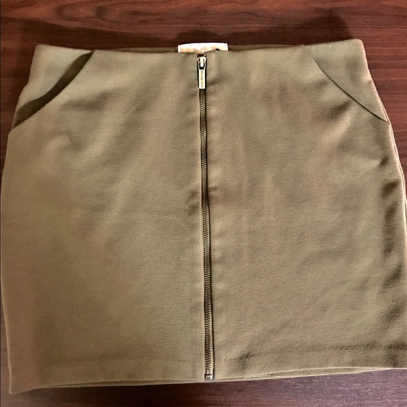 michael kors skirts olive